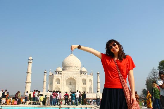 The Taj is something to be seen at leisure, not rushed