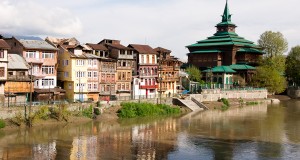 Mosques and Temples in Srinagar